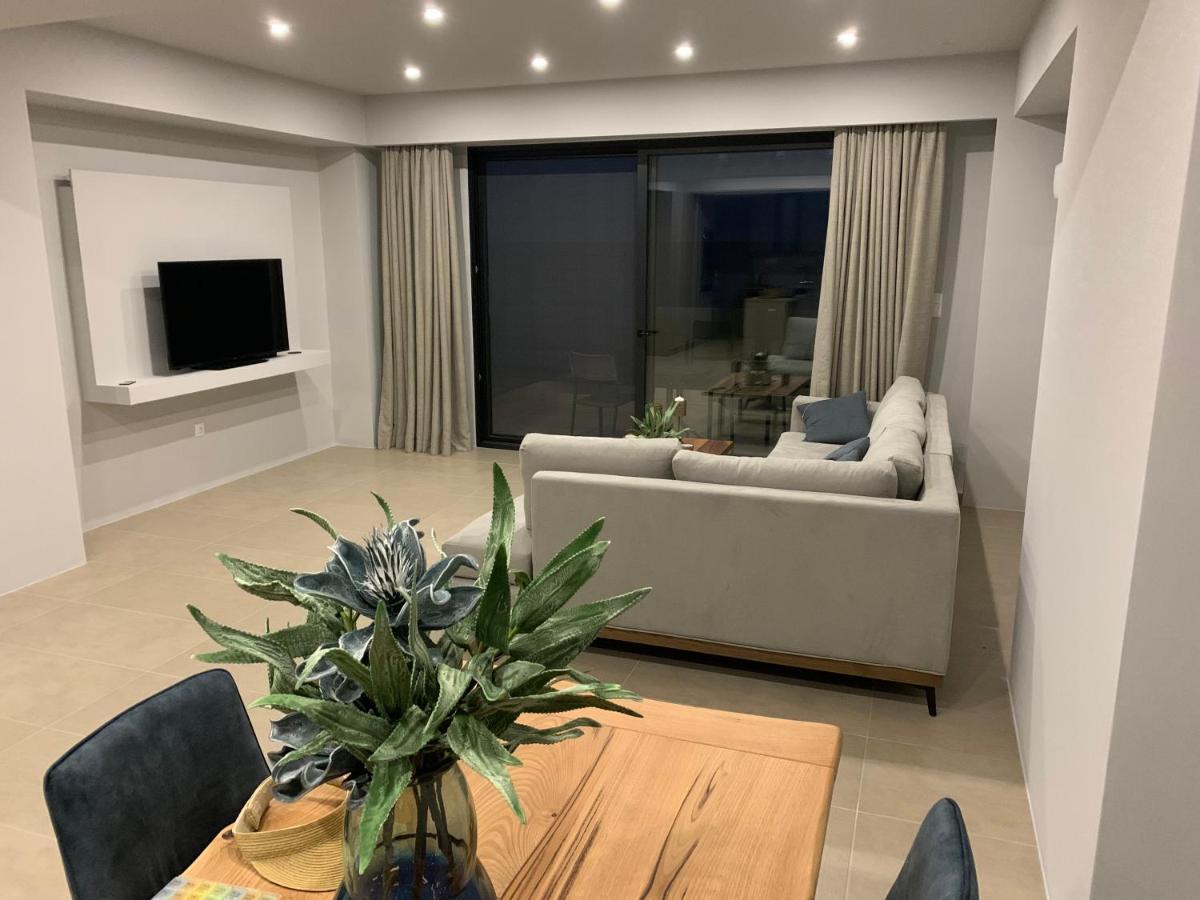 Central Urban Luxury Sea View Apt Since 2009 依拉佩特拉 外观 照片